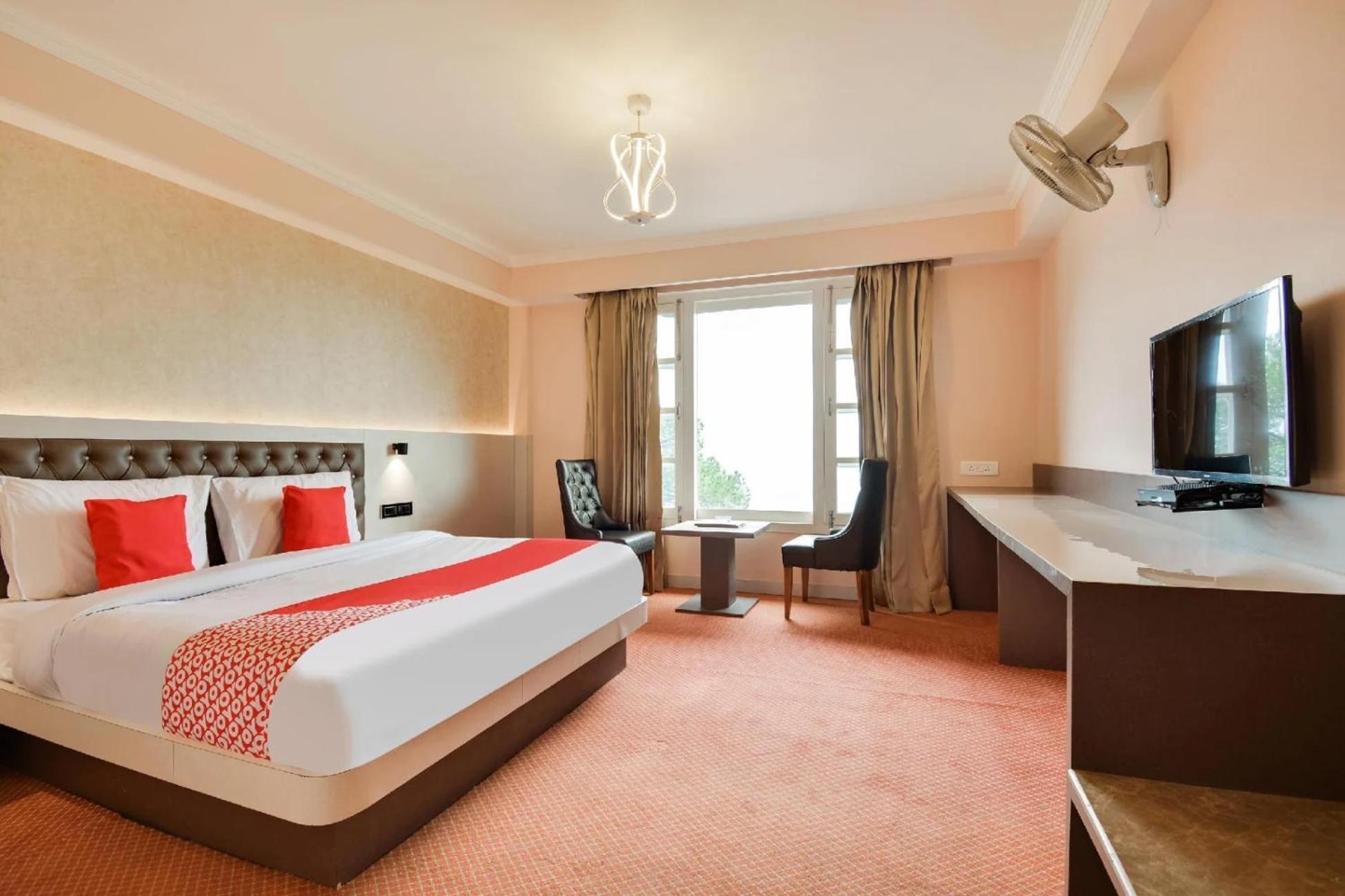 Aangan Regency Hotel Shimla Exterior photo