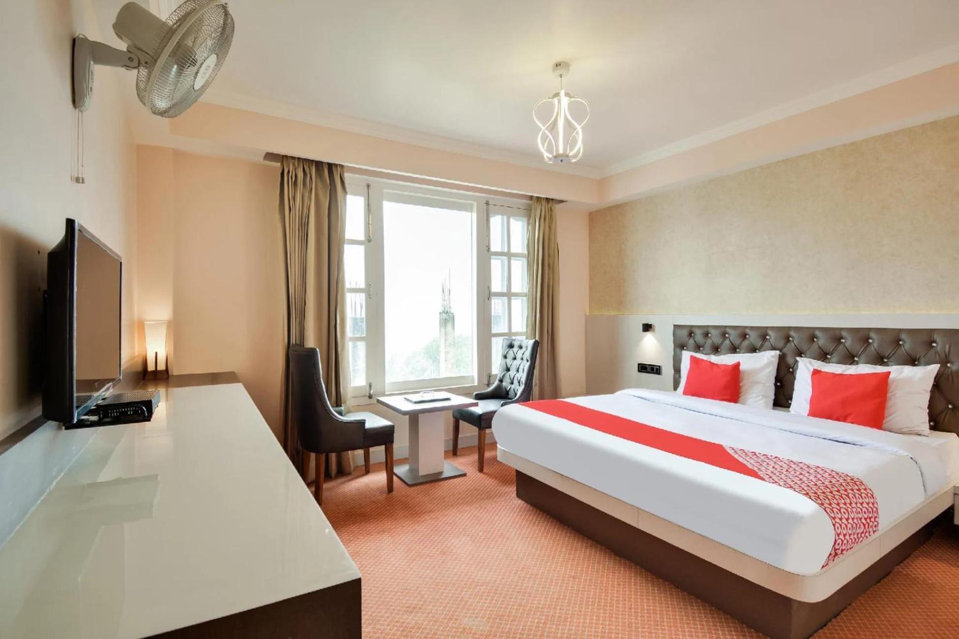 Aangan Regency Hotel Shimla Exterior photo